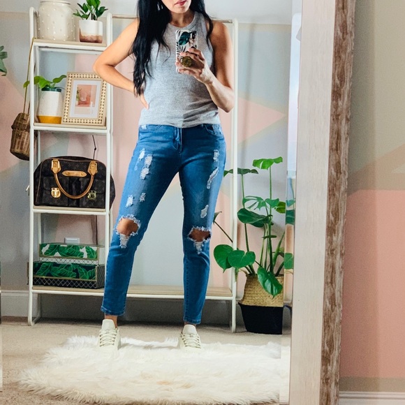 Wax jenas - Picture 1 of 7